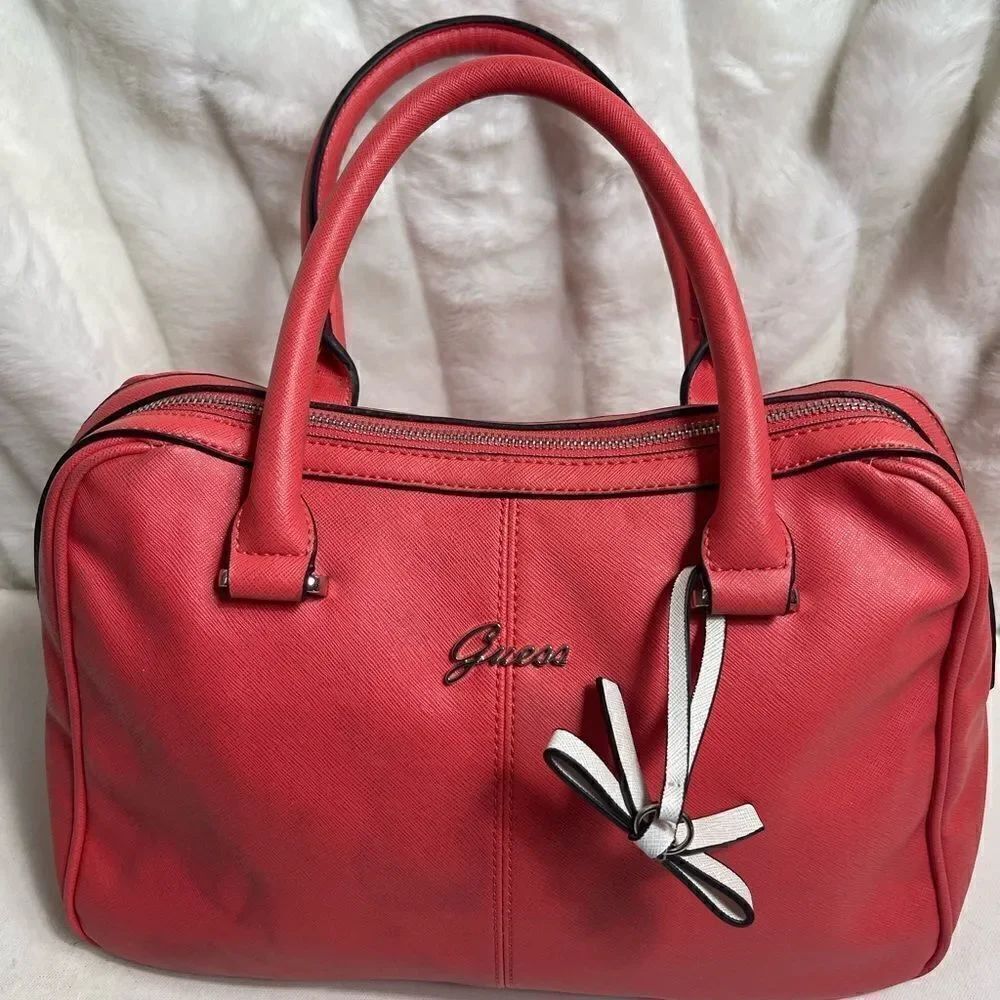 Guess bright orange satchel/Shoulder bag with gold tone hardwares.